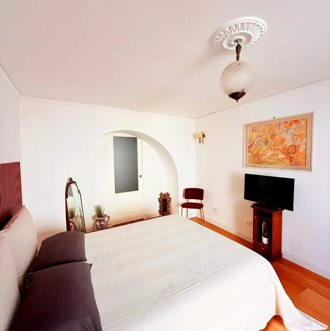 Luxury Apartment Palazzo Vannucci Palermo 0*,  Italy